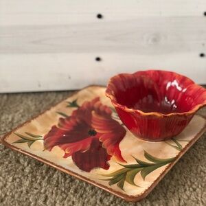 Glass Poppy Serving Dish